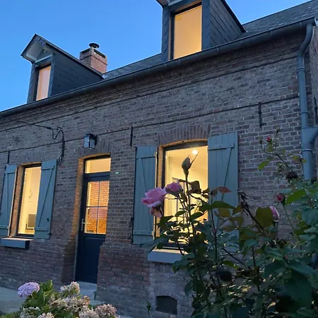 Les Charmes De Villers Huchenneville Exterior photo